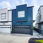 Holiday home Private Pool Game Compound Minutes To Broadway *