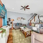 Holiday home Private Pool Game Compound Minutes To Broadway Nashville
