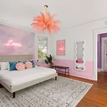 The Taylor Swift Apt • Music Row • Walkable!