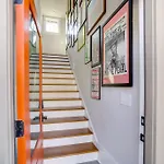 Apartment 1 Mi To Centennial Park, Couple's West End Retreat Nashville