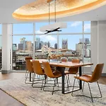 Modern 1br Walk To Gulch And Broadway Apartment *