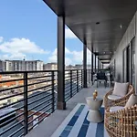 Hyve-the Cosmo-walk To Broadway Nashville
