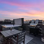 Holiday home Luxe-cowboy Country-patio Hot Tub-downtown Living Nashville