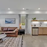 Enchant - Stunning Views - Modern Luxe Nashville