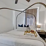 Holiday home Enchant - Stunning Views - Modern Luxe *