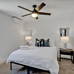 Enchant - Stunning Views - Modern Luxe