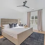 Aurora-private Deck-9 Mins To Broadway * Nashville