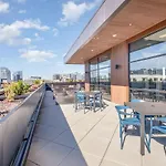 Holiday home Harmony Outpost-pool & Gym-4 Mins To Broadway Nashville