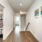 Holiday home Double Time - Ping-pong Table - Mins To Germantown *