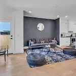 Spacious - 2 Homes, 15 Guests