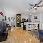 Apartment Historic Honky Tonk Hideaway Nashville