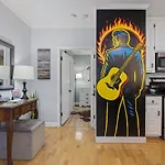 Historic Honky Tonk Hideaway Apartment *