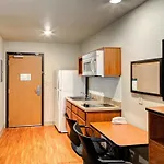 Woodspring Airport Hotel