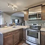 Walk To Music Row: In Edgehill! Holiday home
