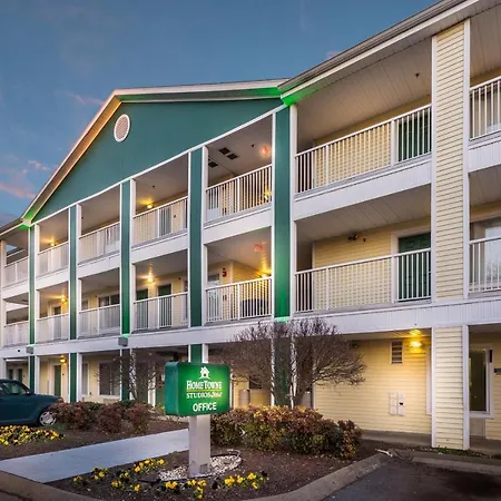 Hotel Hometowne - Airport/briley Pkwy 2*