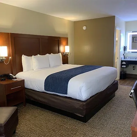 Spark By Hilton At Opryland Hotel Nashville