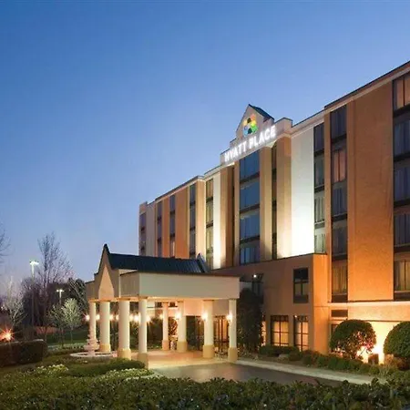 Hyatt Place Airport 3*