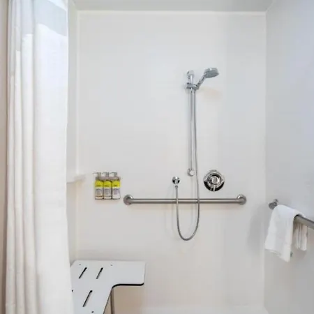 Hotel Express & - Metrocenter Downtown By Ihg 3*