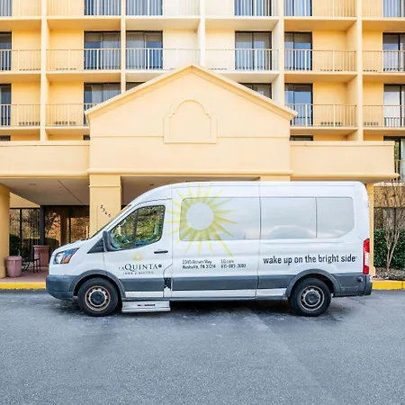 La Quinta By Wyndham Airport/opryland 3*