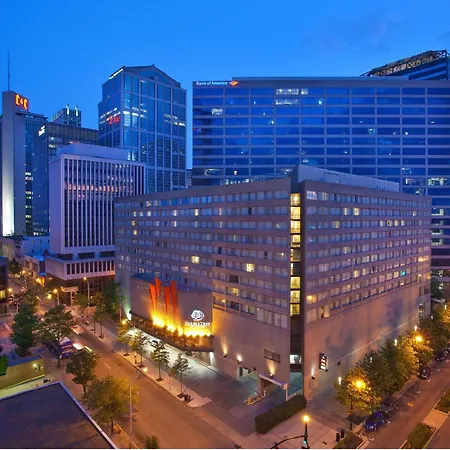 Doubletree By Hilton Downtown Hotel Nashville