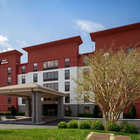Western Near Opryland Nashville