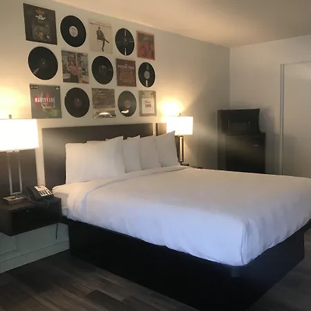 Hillside Crossing 3*