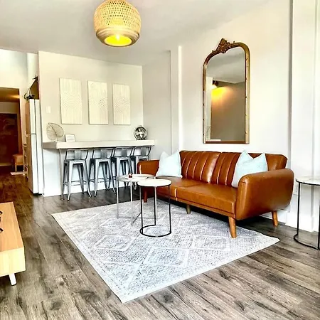 Love This Weho Gem Apartment