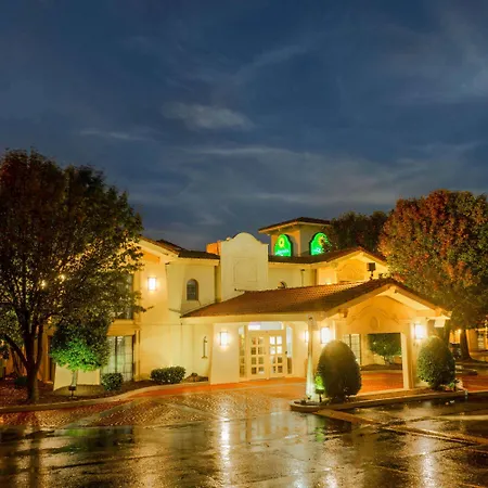 La Quinta By Wyndham South Hotel 2*