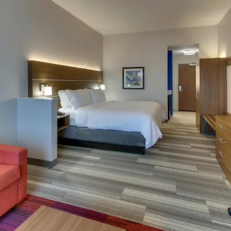 Express & - Metrocenter Downtown By Ihg Hotel Nashville
