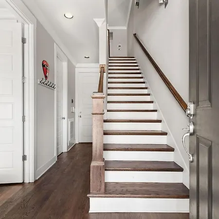 Holiday home Close To Gulch & 12s - Chic Downtown Retreat Nashville