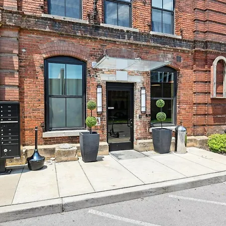 With Pool Access 2 Mi To Downtown Nashville! Apartment Nashville