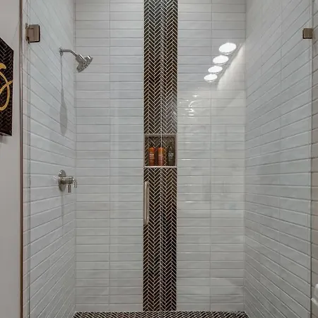 12 30 Clubbin - 10 Beds Close To Downtown Holiday home Nashville