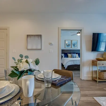 New* East Nash - King Bed Short Drive To Dwntwn Apartment *