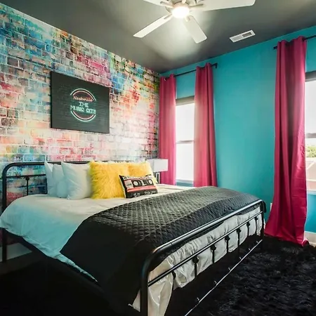 Rock N' Roll Huge Space & Games Nashville