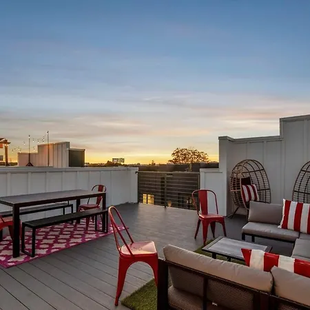 Double Lux 26beds 2 Rooftop Views Free Parking