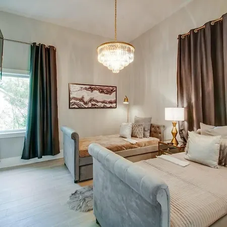 New High Note Rooftop Views 10 Beds Near Dt Holiday home Nashville
