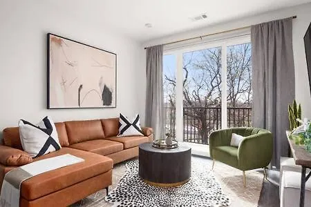 The Sobro - 6 Beds & 6 Blocks To Broadway