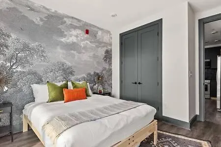 The Sobro - 6 Beds & 6 Blocks To Broadway *