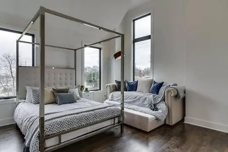 Getaway - Rooftop, Garage, Near Broadway! Nashville