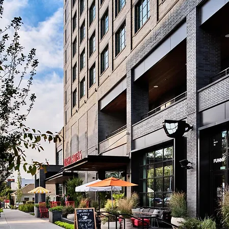 Hotel Virgin 4*