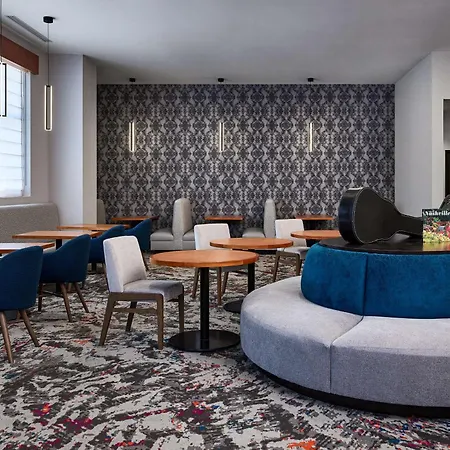 Hilton Garden Downtown Convention Center 3*