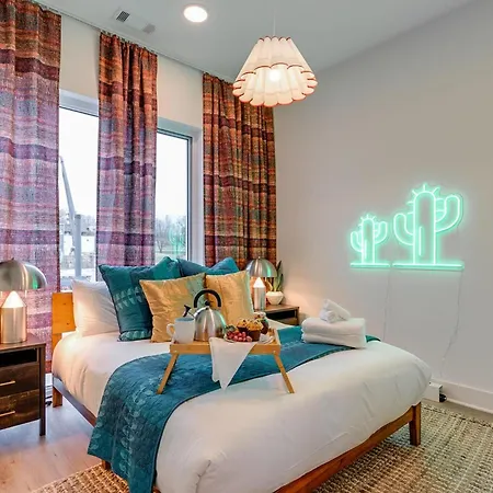 - 815 Main St Unit 203 4* Nashville