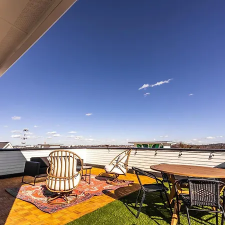 Holiday home - 230 Oceola Ave *