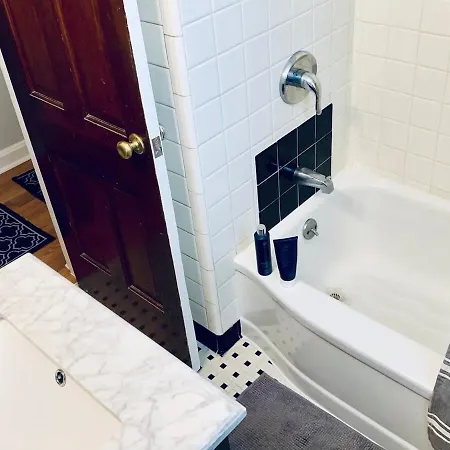 Fairgrounds Playground - Weho - 1bd 1ba Holiday home Nashville