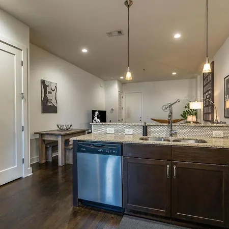 Lofts At 30th - Contemporary Muse - Minutes To Broadway Holiday home