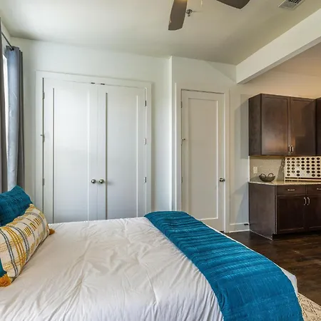 Lofts At 30th - Contemporary Muse - Minutes To Broadway Holiday home Nashville