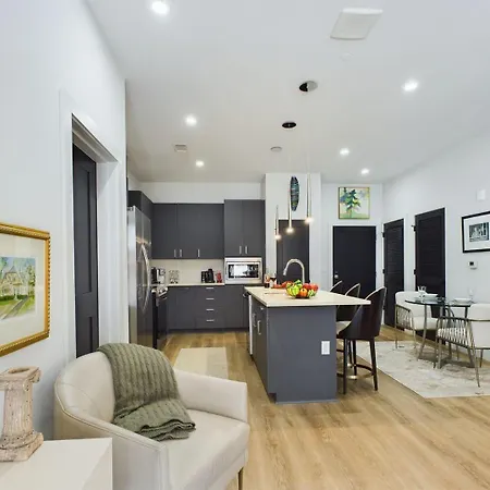 Holiday home Lyrics - 2 Unit Odyssey Combo - Heart Of Midtown