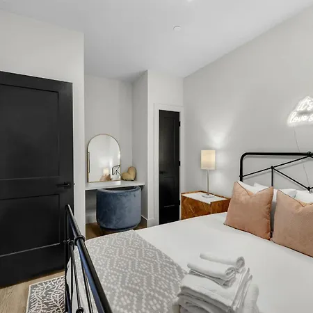 Urban Cowboy - Odyssey - The Heart Of Midtown Holiday home