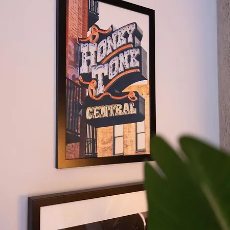 Holiday home The Music City Hideaway - Odyssey - Heart Of Midtown *