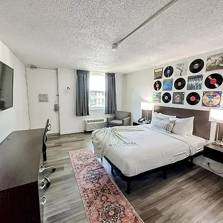 Sleepover Apartment *